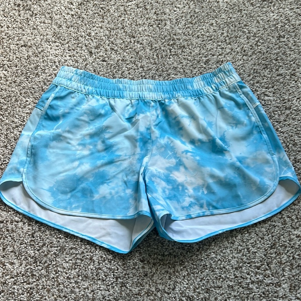 Running shorts